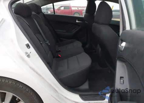 2017 Kia Forte Lx z USA, uszkodzony, nr VIN 3KPFK4A73HE099293